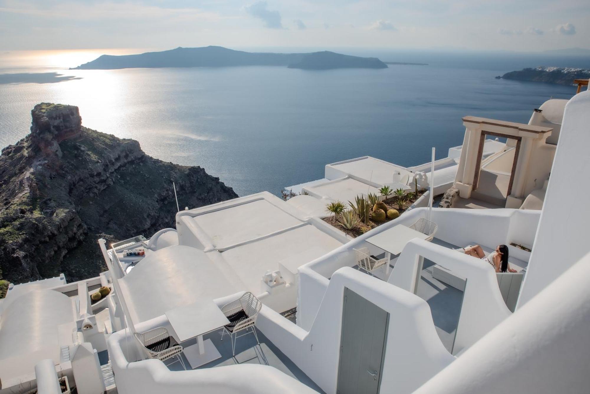 Heavens Edge Hotell Imerovígli Eksteriør bilde