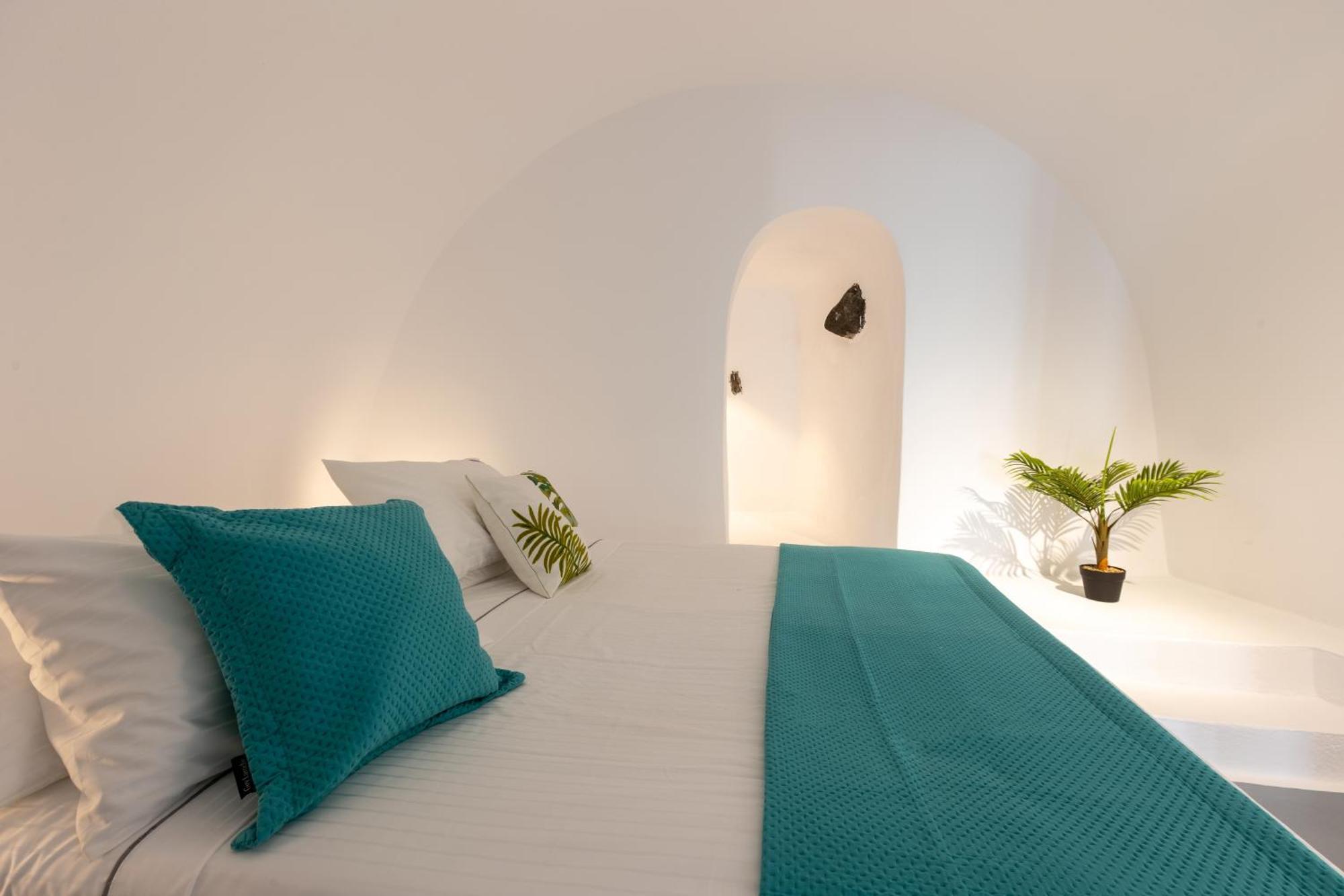 Heavens Edge Hotell Imerovígli Eksteriør bilde